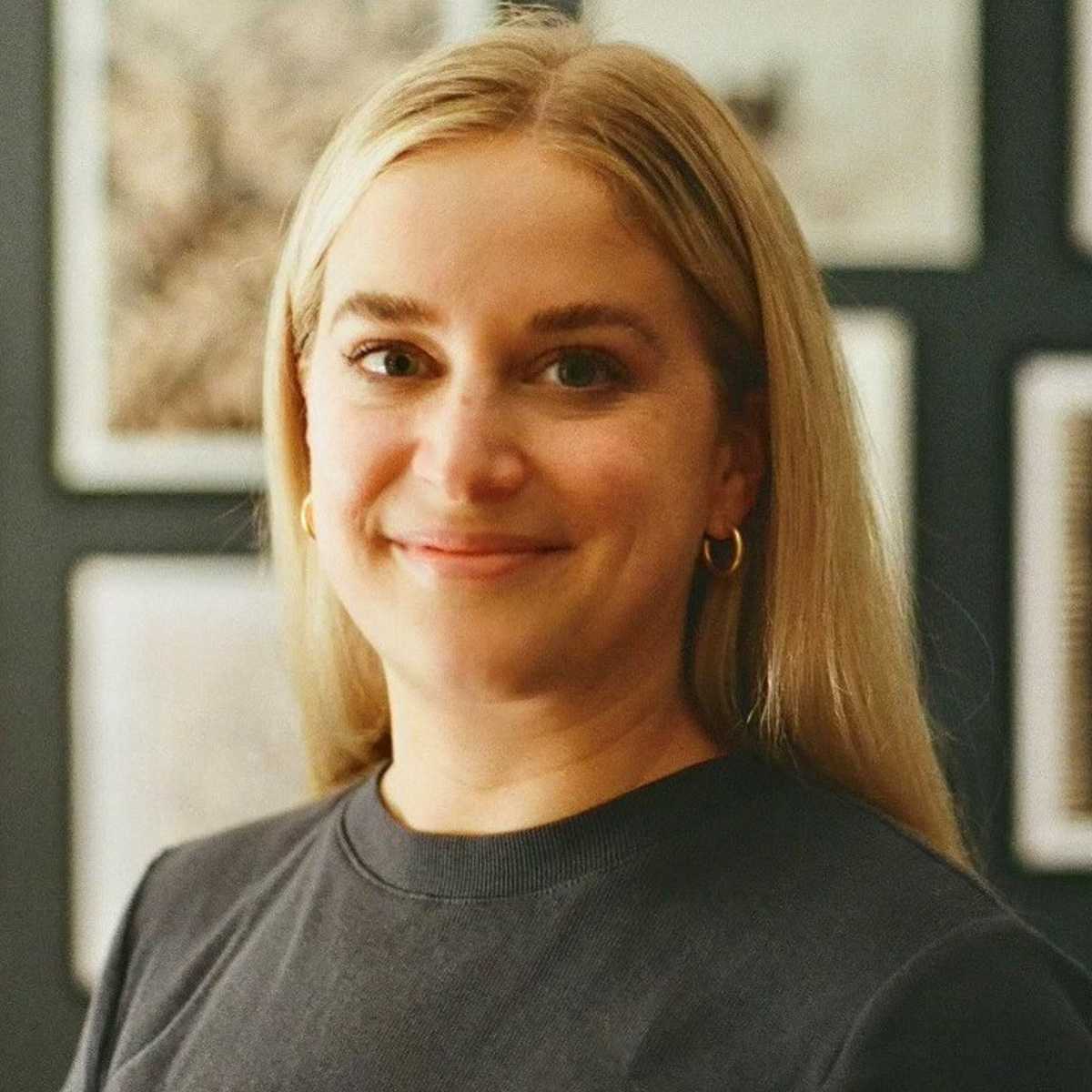 Alt of image