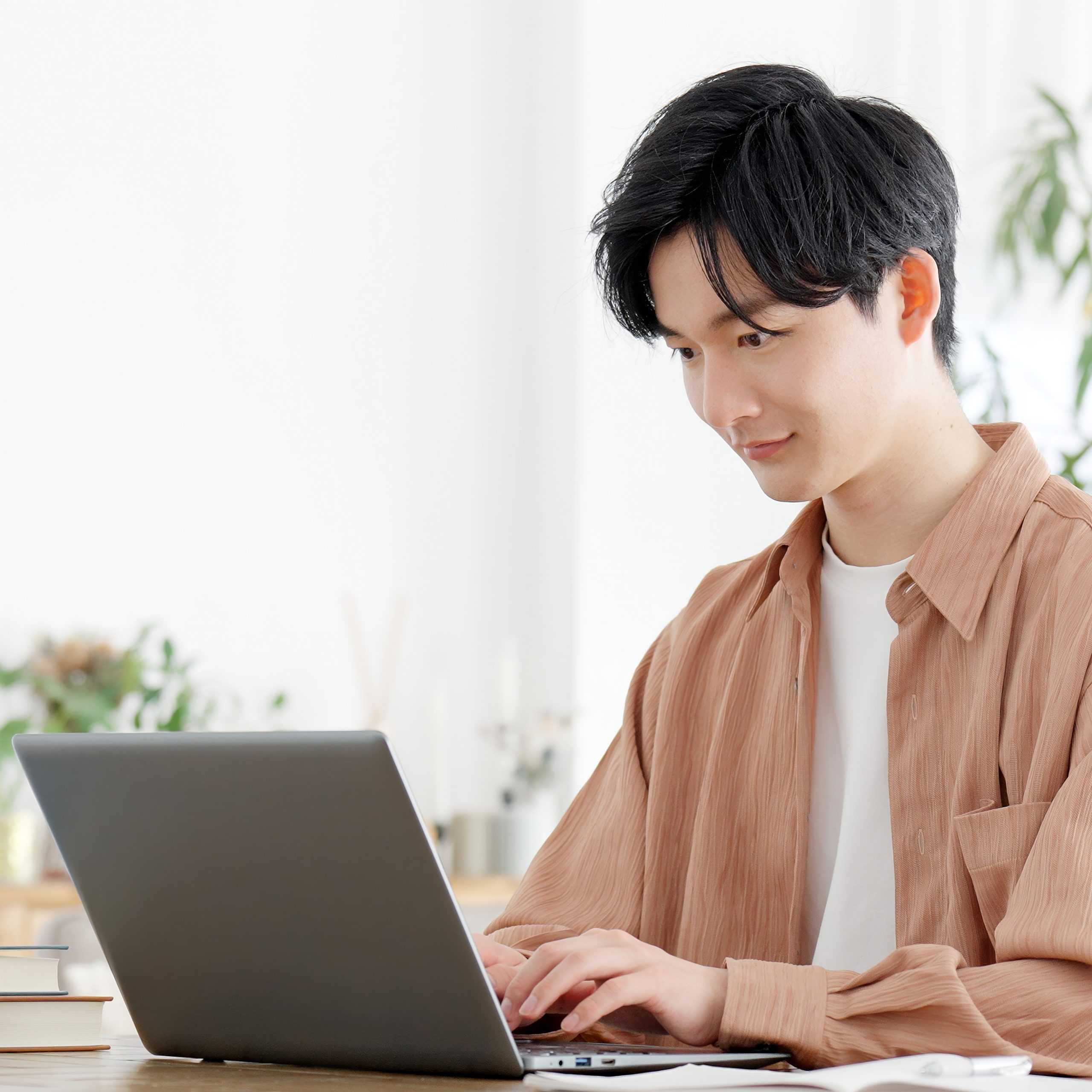 Man typing on the computer